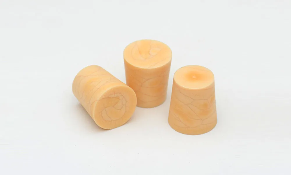 Cone-shaped-cork-bottle-stopper1